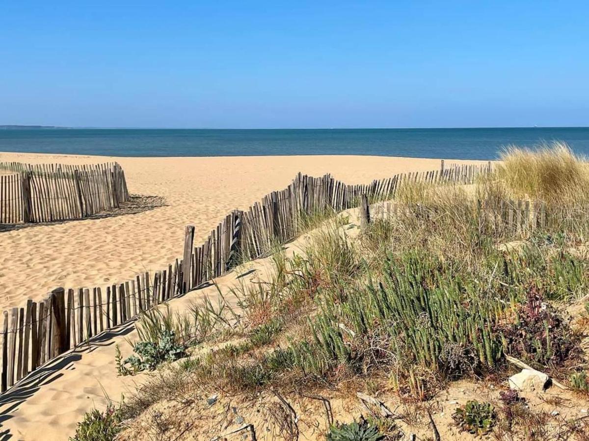 Duplex 3 Pieces A Deux Pas De La Plage Avec Parking - 4 Pers - Fr-1-706-16 Châtelaillon-Plage Exteriör bild